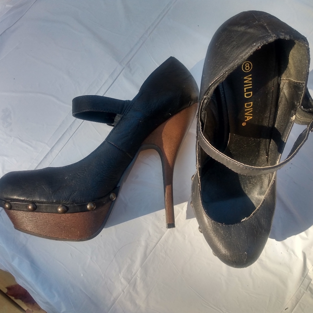 Black heels